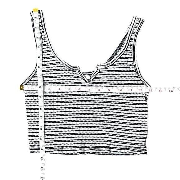 Topshop White With Black & Blue Stripes Sleeveless Crop Top - Size 4 - Picture 9 of 9